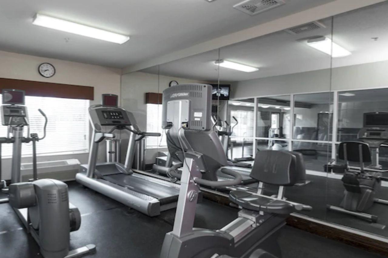 Holiday Inn Express & Suites Chicago - Matteson By Ihg 외부 사진