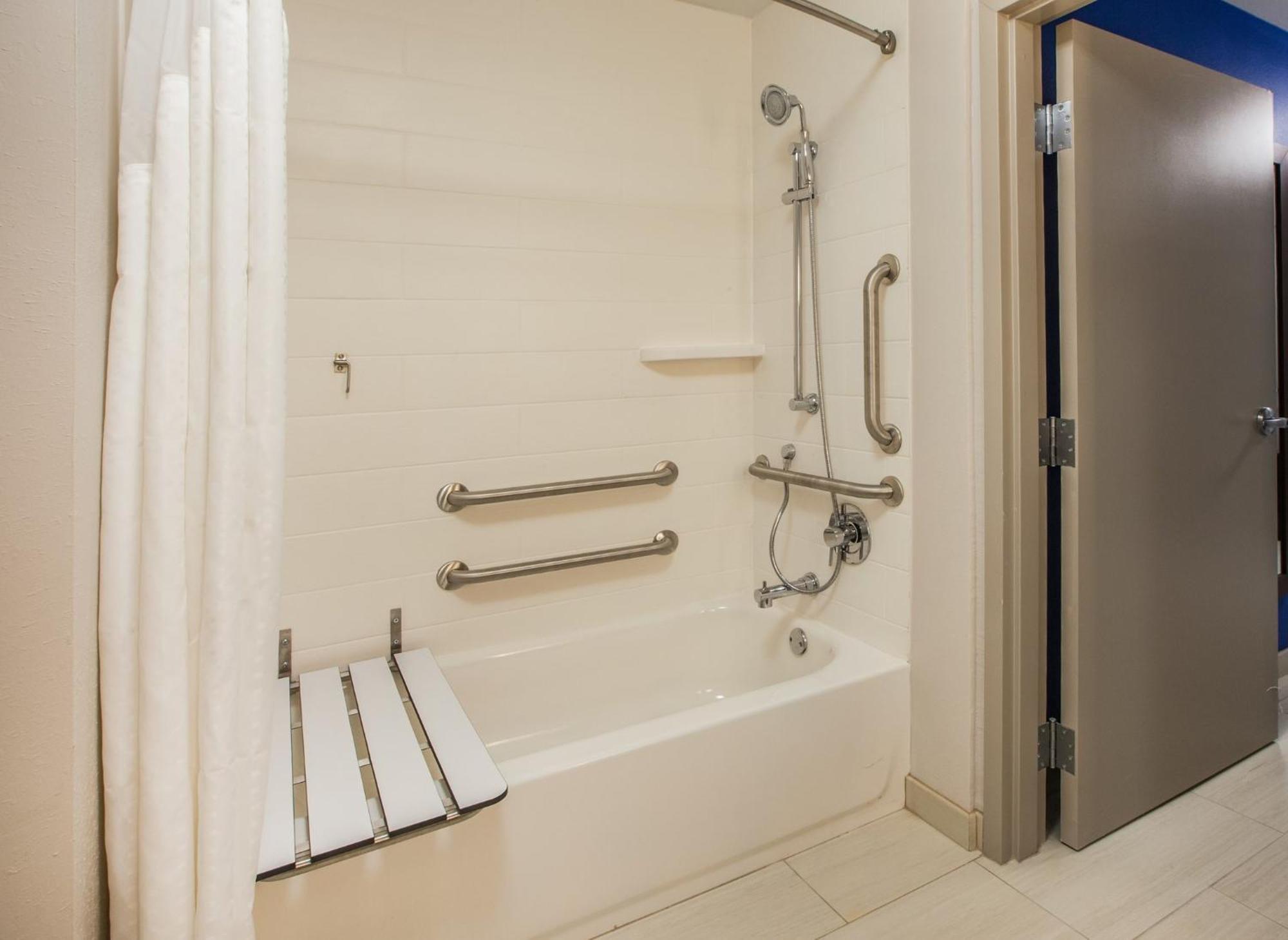 Holiday Inn Express & Suites Chicago - Matteson By Ihg 외부 사진