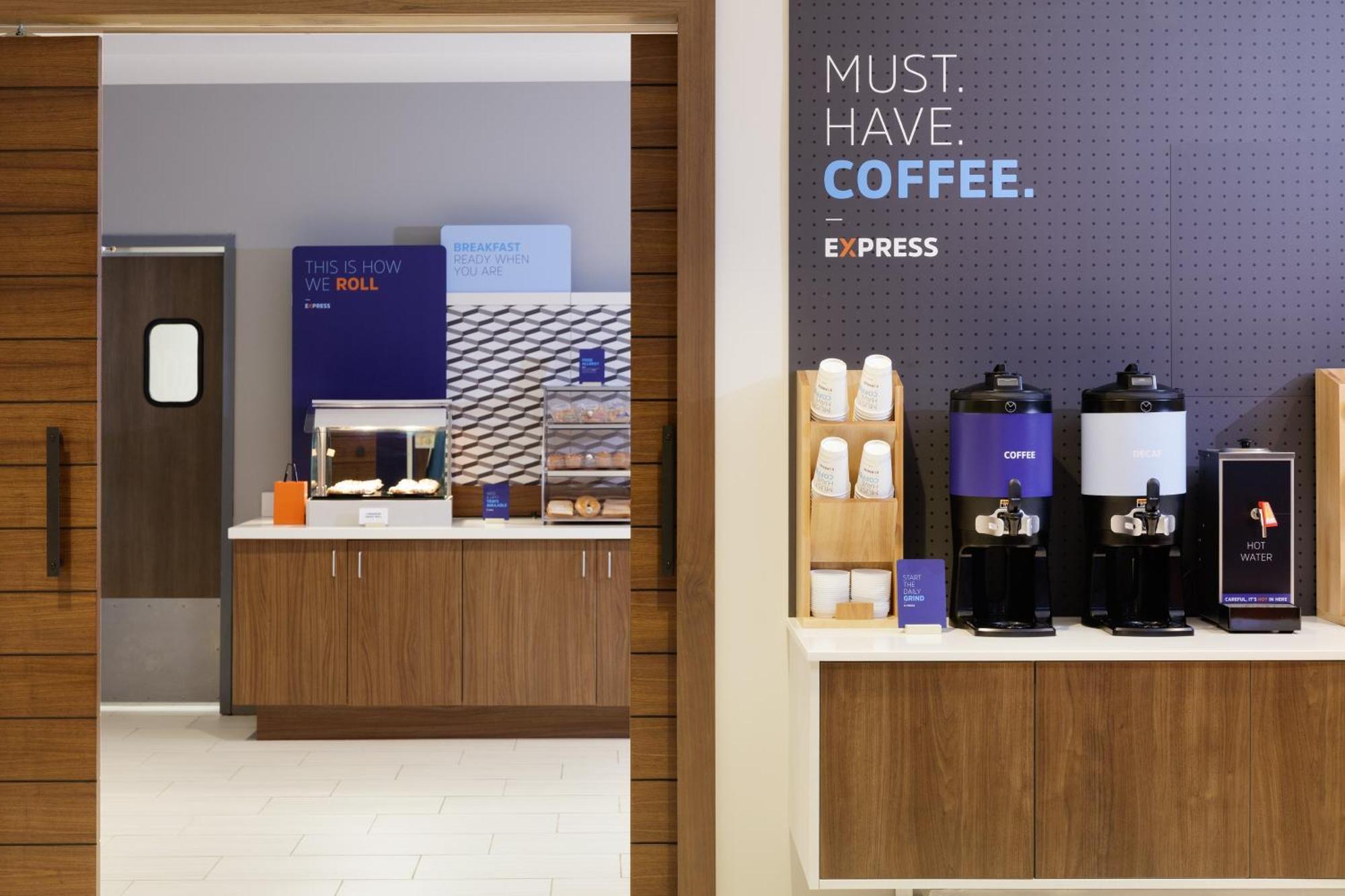 Holiday Inn Express & Suites Chicago - Matteson By Ihg 외부 사진