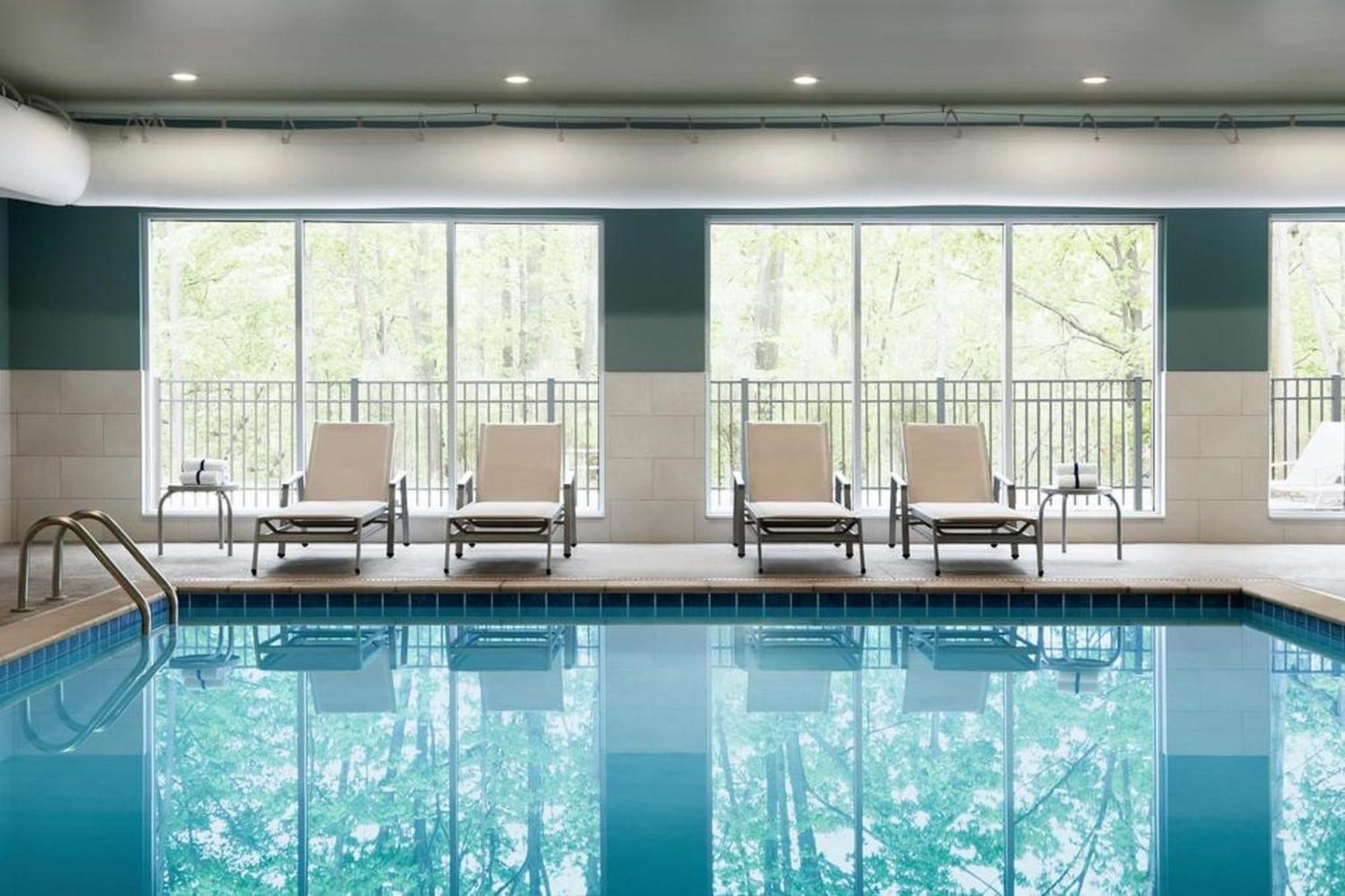Holiday Inn Express & Suites Chicago - Matteson By Ihg 외부 사진