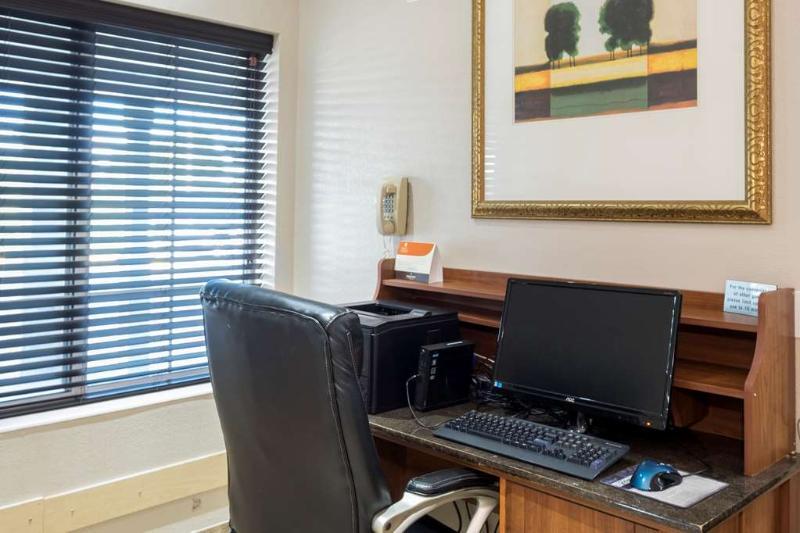 Holiday Inn Express & Suites Chicago - Matteson By Ihg 외부 사진